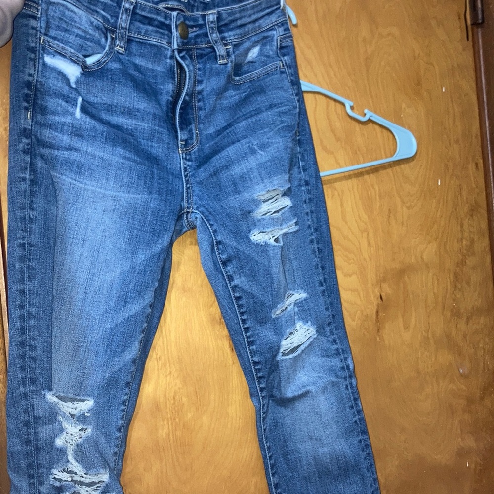 American Eagle ripped jeans